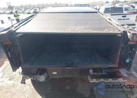 2024 Tesla Cybertruck All-Wheel Drive z USA, uszkodzony, nr VIN 7G2CEHED9RA008583